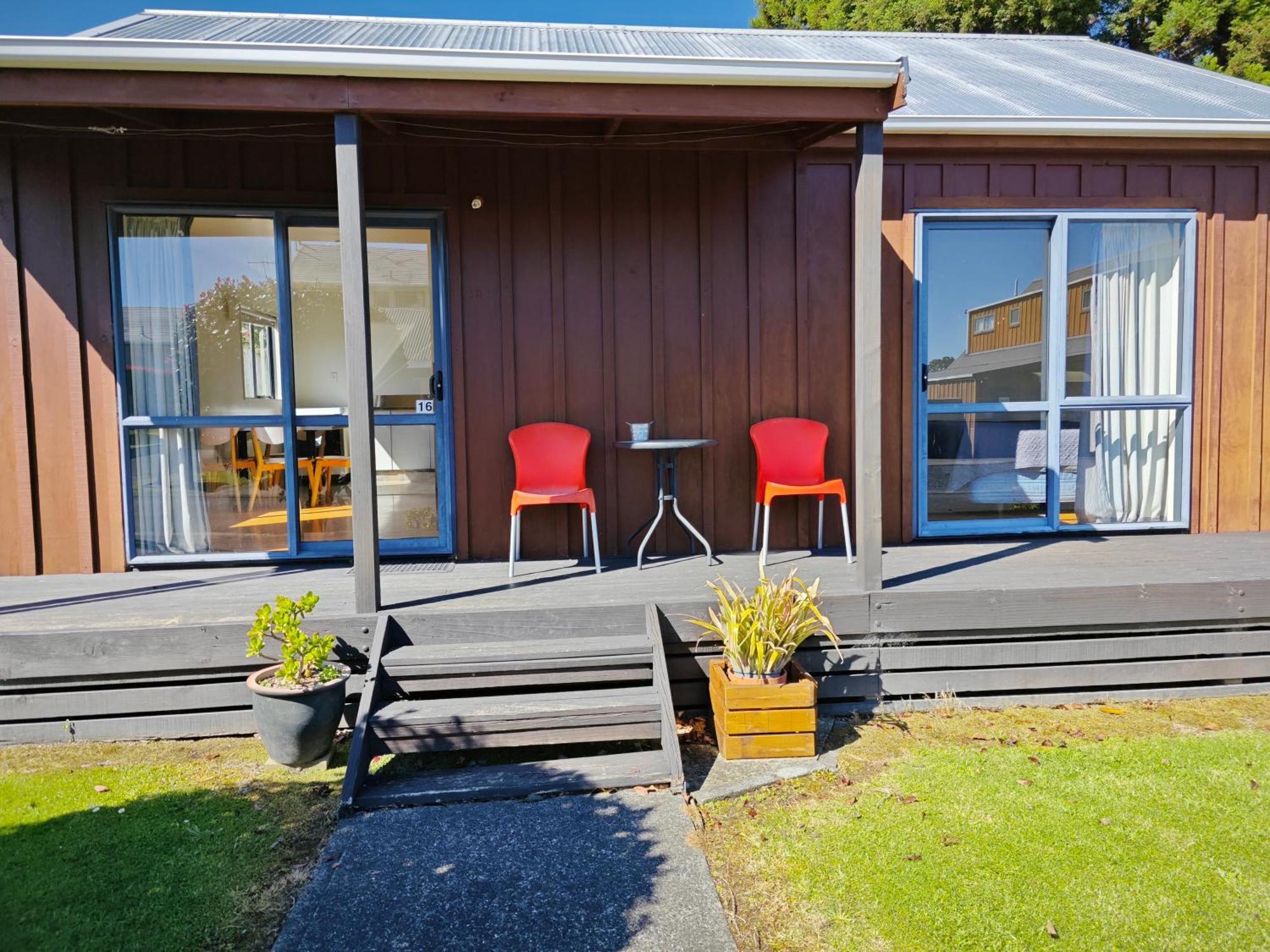 Accommodation at Te Puna Motel Tauranga Exterior foto
