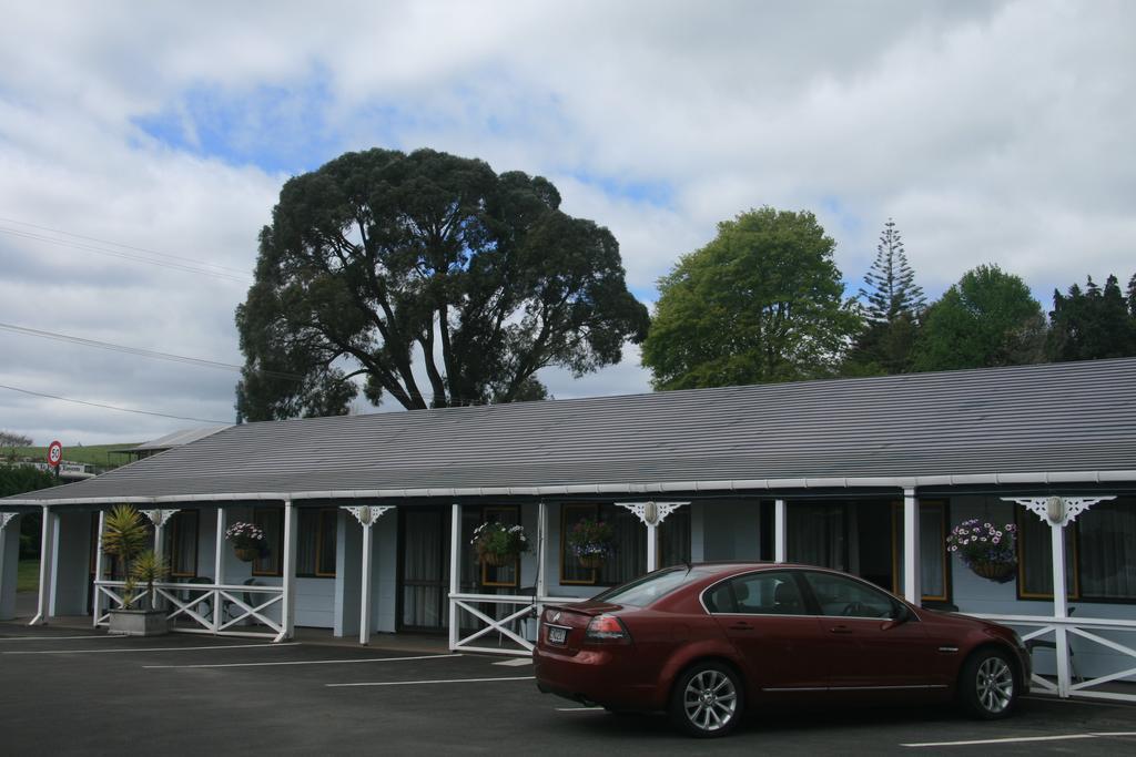 Accommodation at Te Puna Motel Tauranga Exterior foto